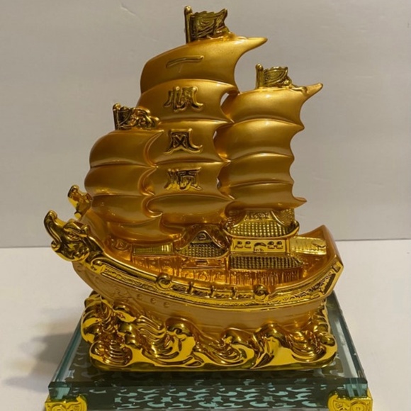 Feng Shui Golden Lucky Dragon Ship Sailing Boat Statue Home Office Decor Gift - Picture 1 of 8